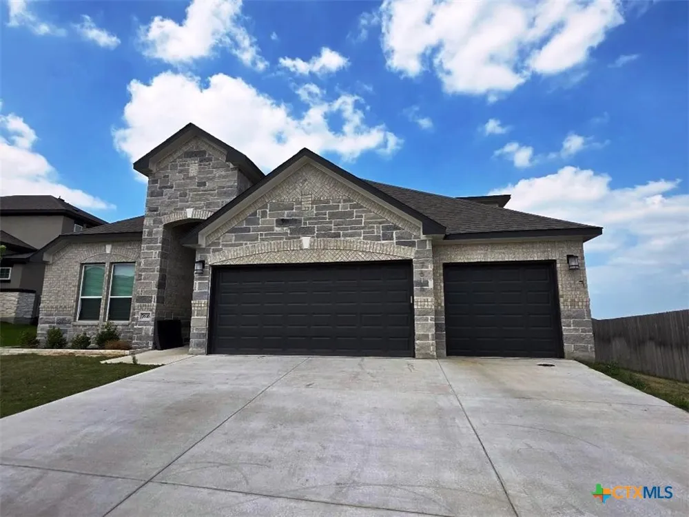 7616 Aluminum Drive Killeen, TX 76542
