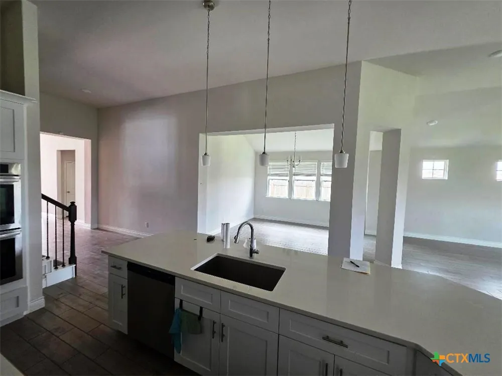 7616 Aluminum Drive Killeen, TX 76542
