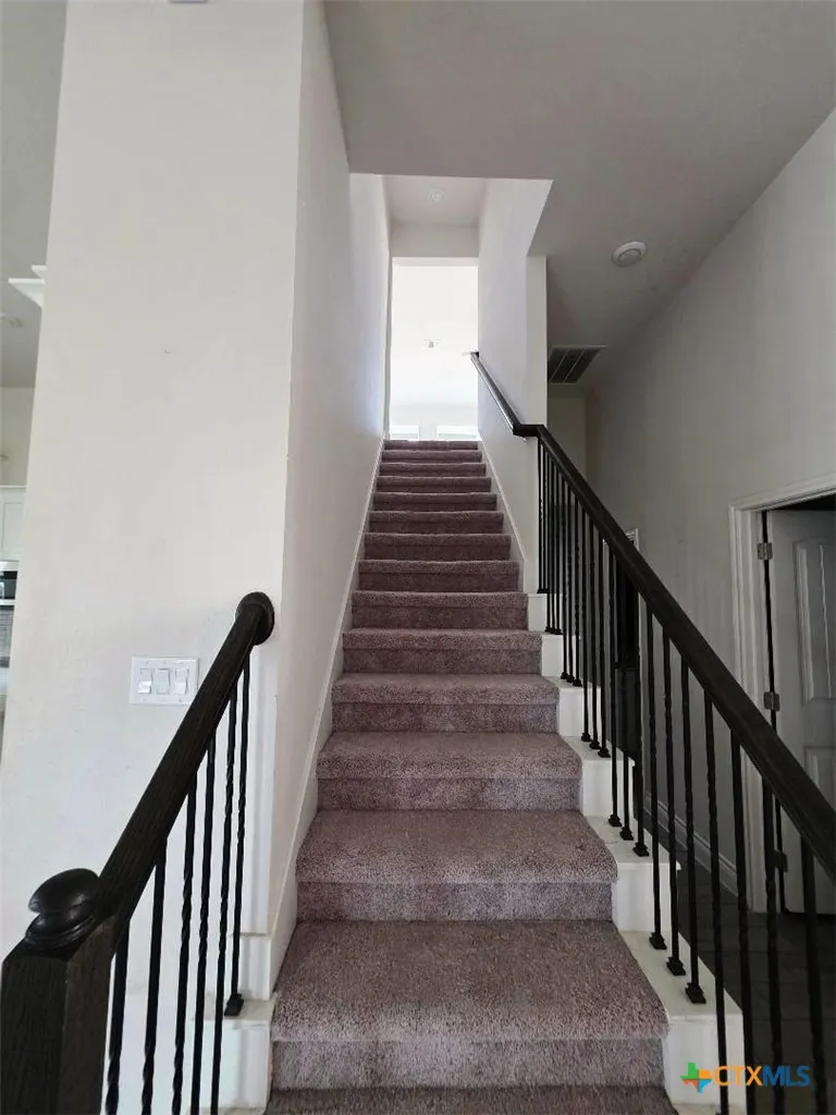 7616 Aluminum Drive Killeen, TX 76542