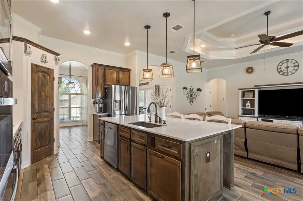 8302 Ginny Lane Killeen, TX 76542