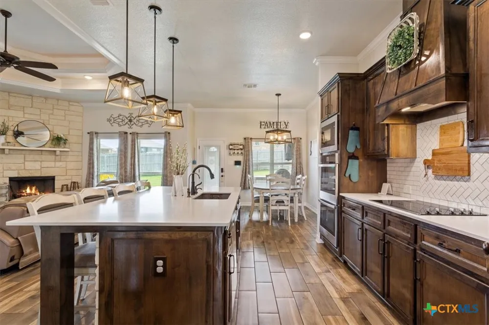 8302 Ginny Lane Killeen, TX 76542
