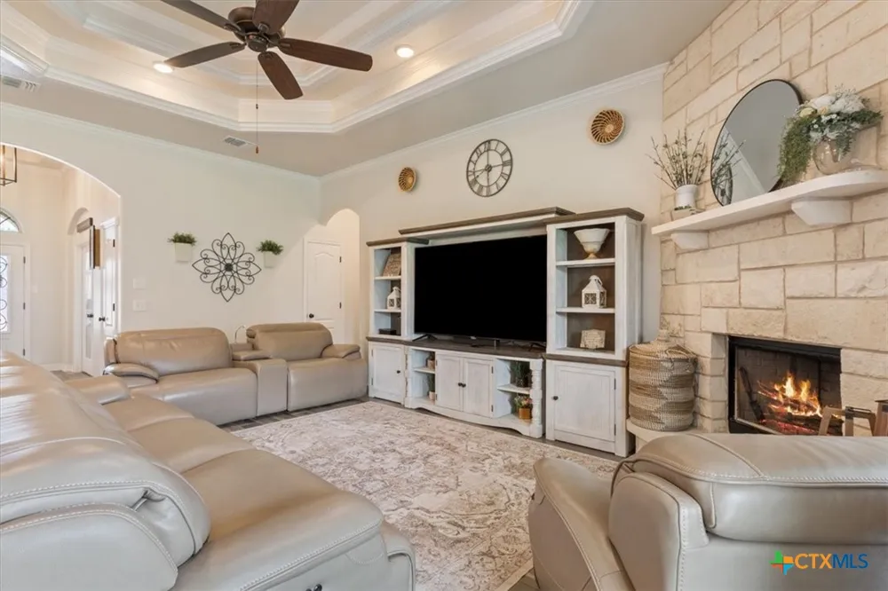 8302 Ginny Lane Killeen, TX 76542