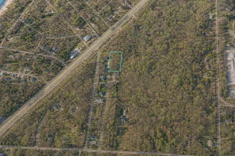 15161 Hillside