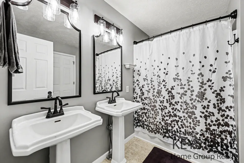 2089 Elwood Boulevard Spring Arbor, MI 49283