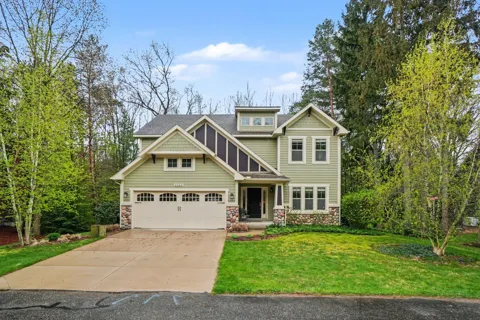 6560 Sanctuary Trail