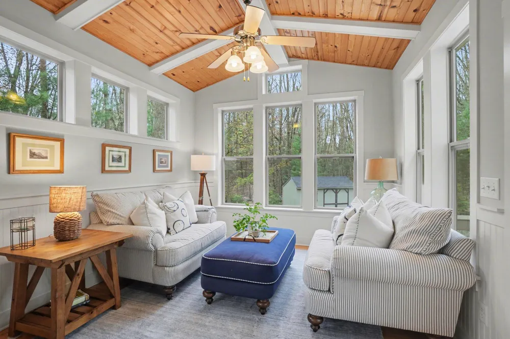 6560 Sanctuary Trail Saugatuck, MI 49453