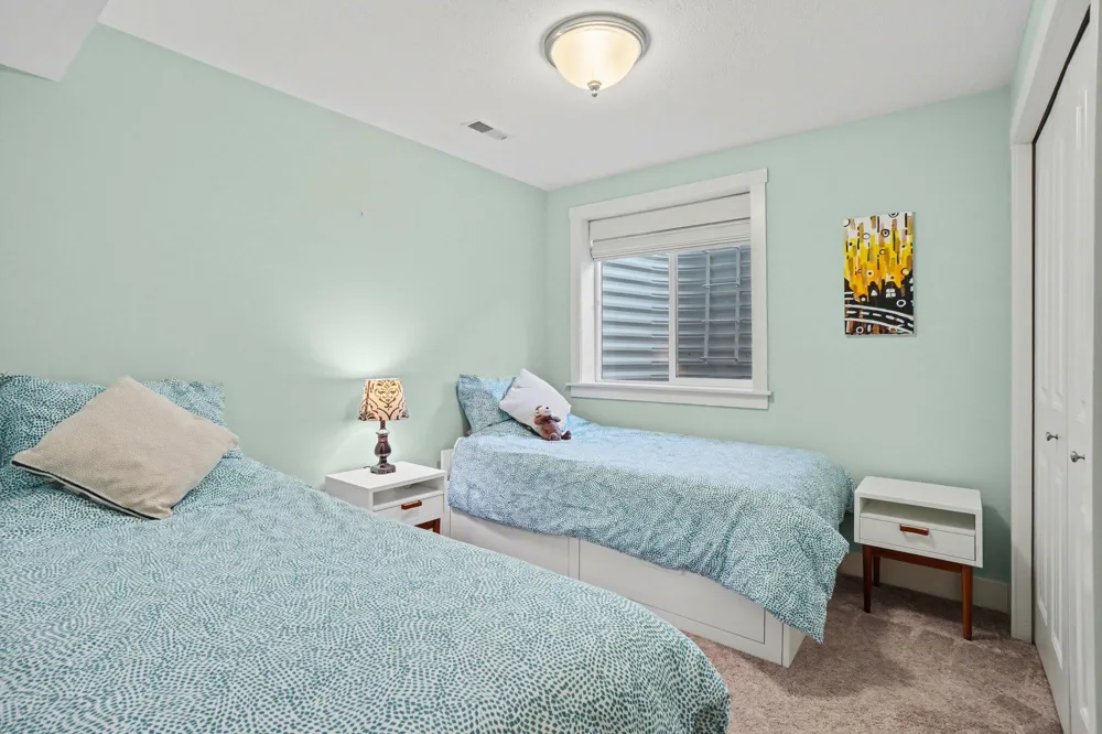 6560 Sanctuary Trail Saugatuck, MI 49453