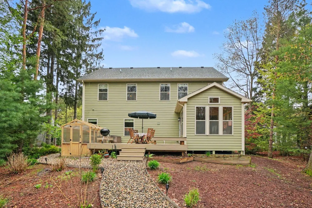 6560 Sanctuary Trail Saugatuck, MI 49453