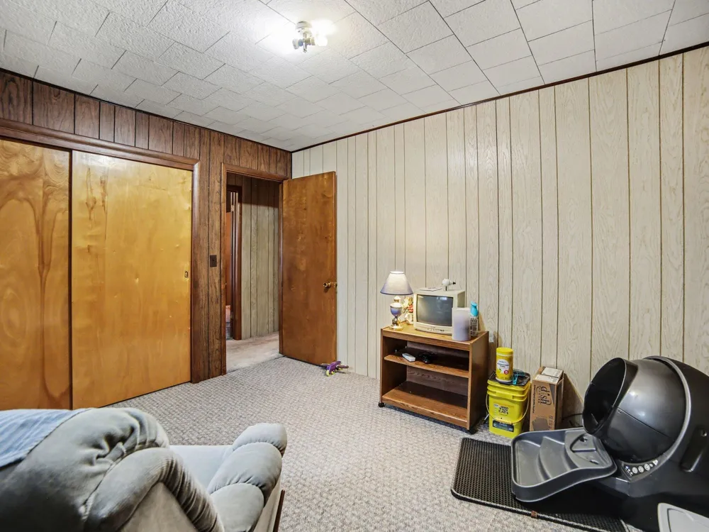 24 E Polk Road Hart, MI 49420