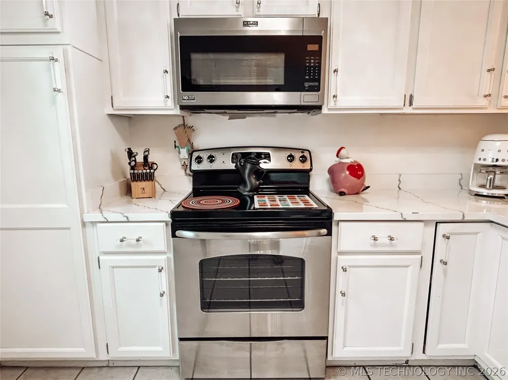 7020 Lakeshore Drive #20 Eufaula, OK 74432