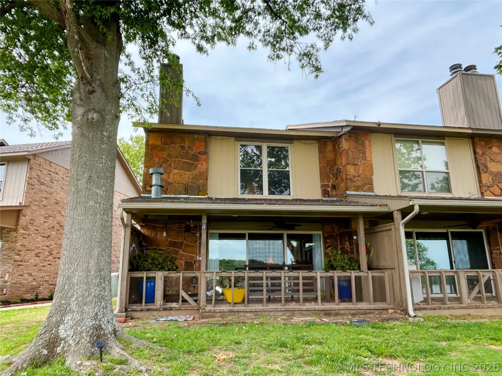 7020 Lakeshore Drive #20 Eufaula, OK 74432