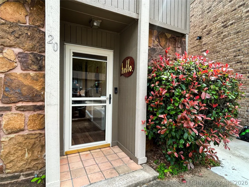7020 Lakeshore Drive #20 Eufaula, OK 74432