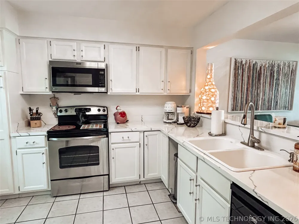 7020 Lakeshore Drive #20 Eufaula, OK 74432