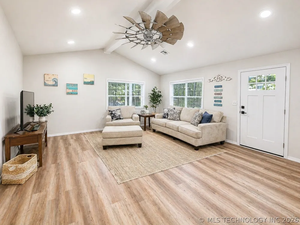 599 Bower Eufaula, OK 74432