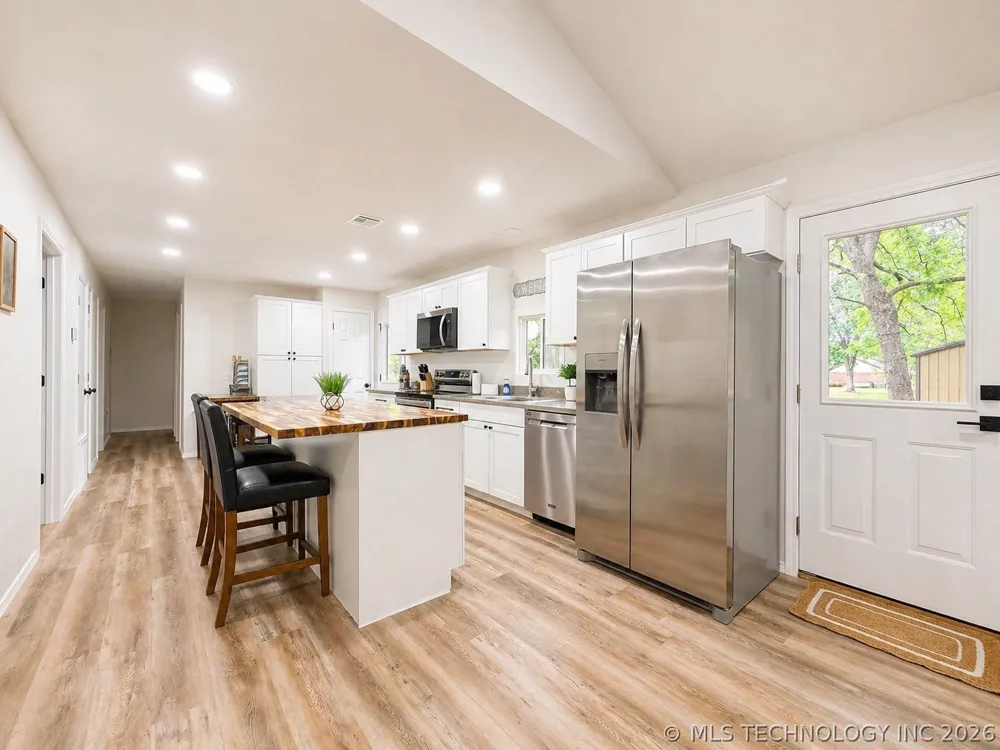 599 Bower Eufaula, OK 74432