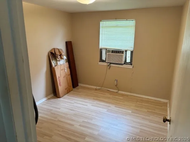5827 Sandra Kingston, OK 73439