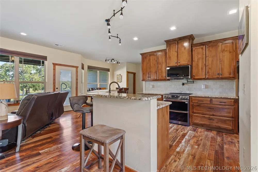 13572 Kaney Kingston, OK 73439