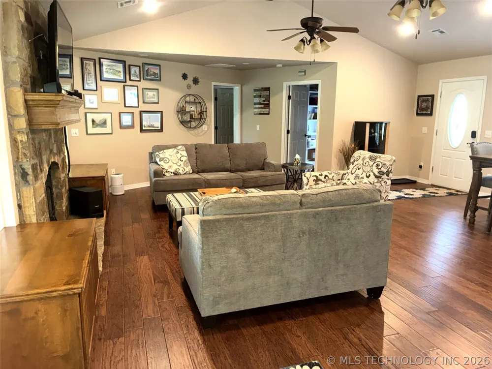 14241 Stepp Kingston, OK 73439