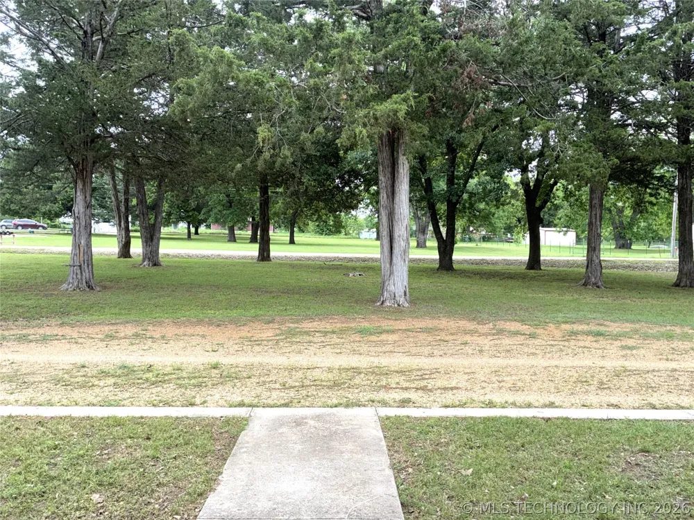 14241 Stepp Kingston, OK 73439