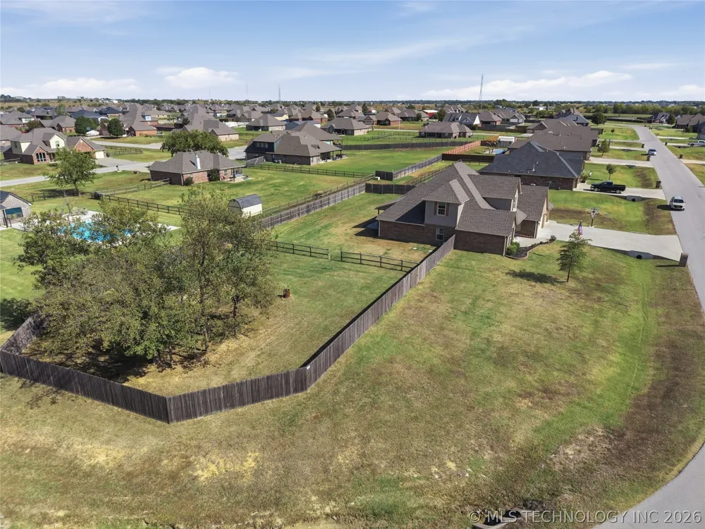 4011 E 127th Street Skiatook, OK 74070
