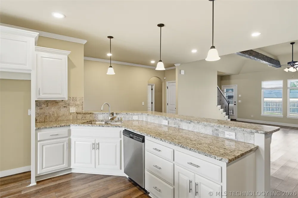 4011 E 127th Street Skiatook, OK 74070