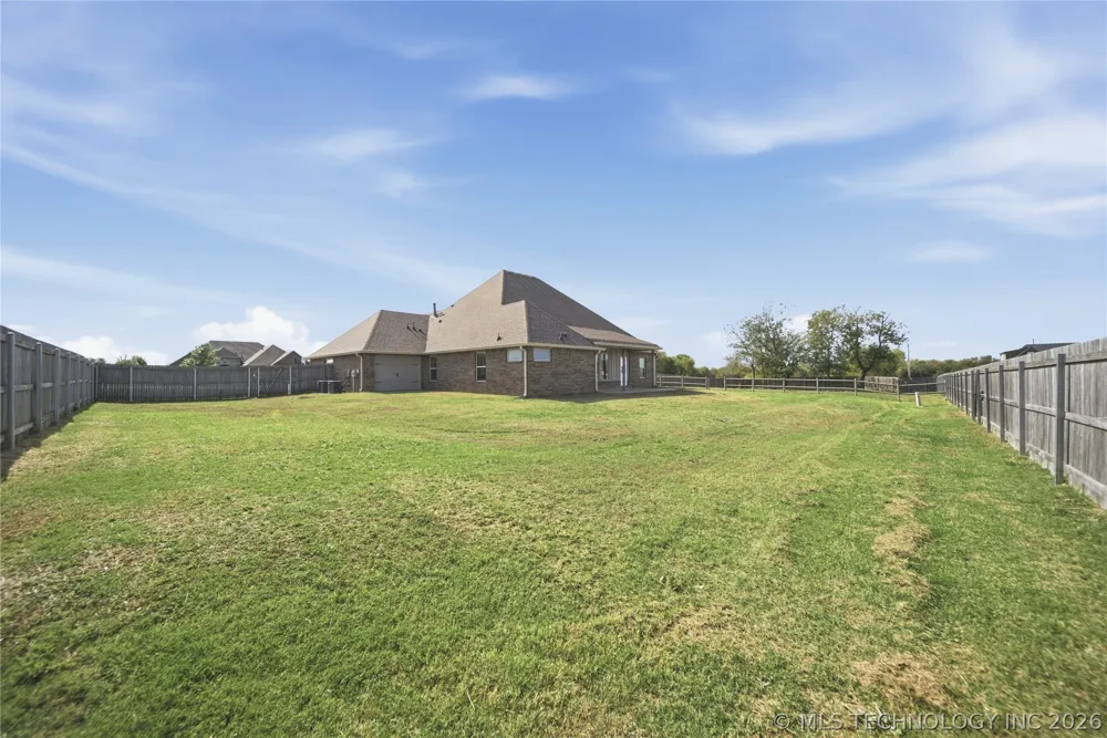 4011 E 127th Street Skiatook, OK 74070