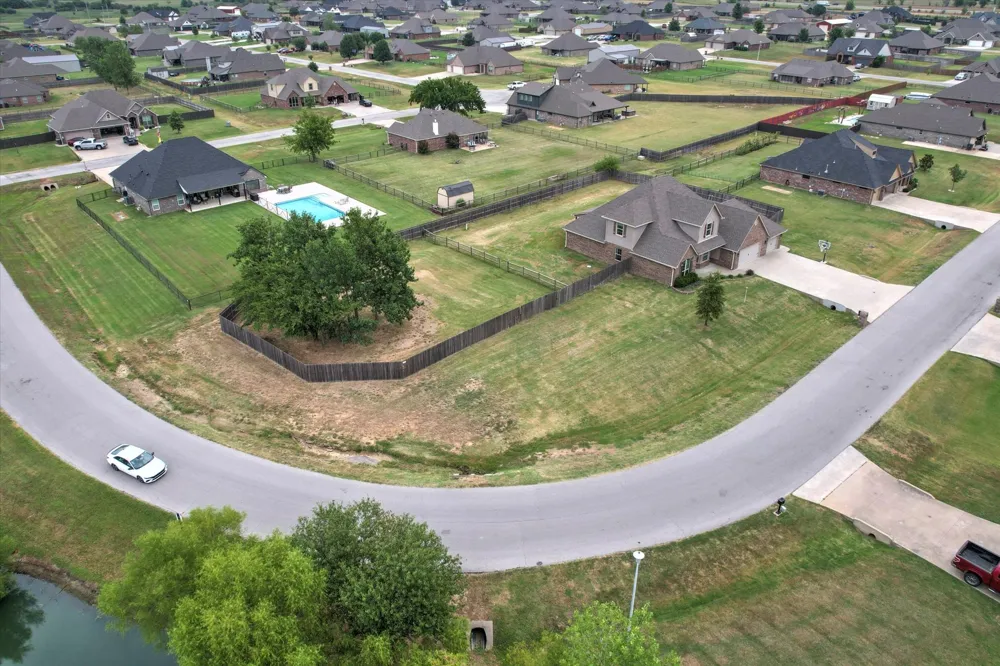 4011 E 127th Street Skiatook, OK 74070