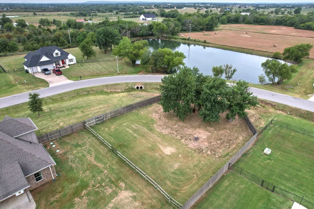 4011 E 127th Street Skiatook, OK 74070
