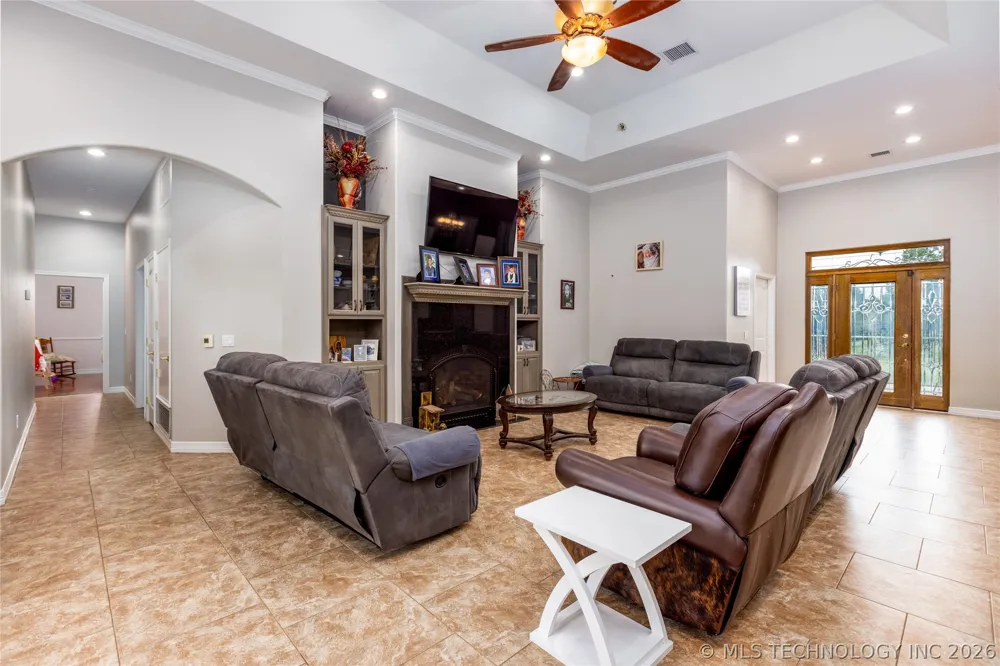 12717 S Chisolm Caddo, OK 74729