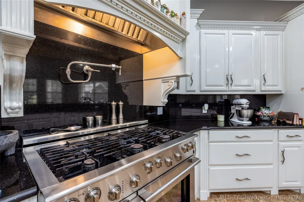 12717 S Chisolm Caddo, OK 74729