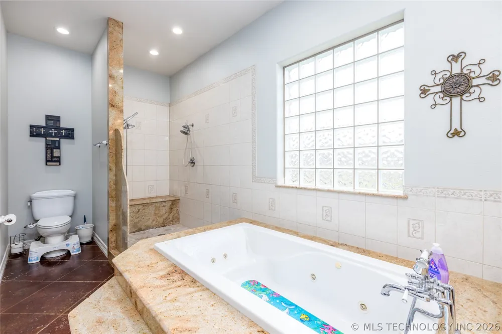12717 S Chisolm Caddo, OK 74729