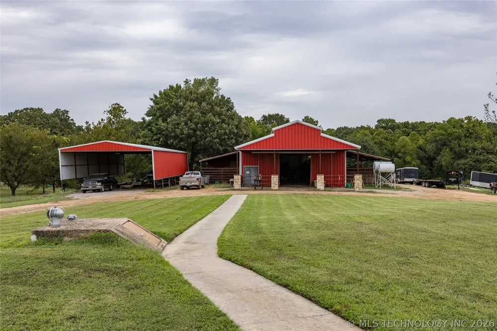 12717 S Chisolm Caddo, OK 74729