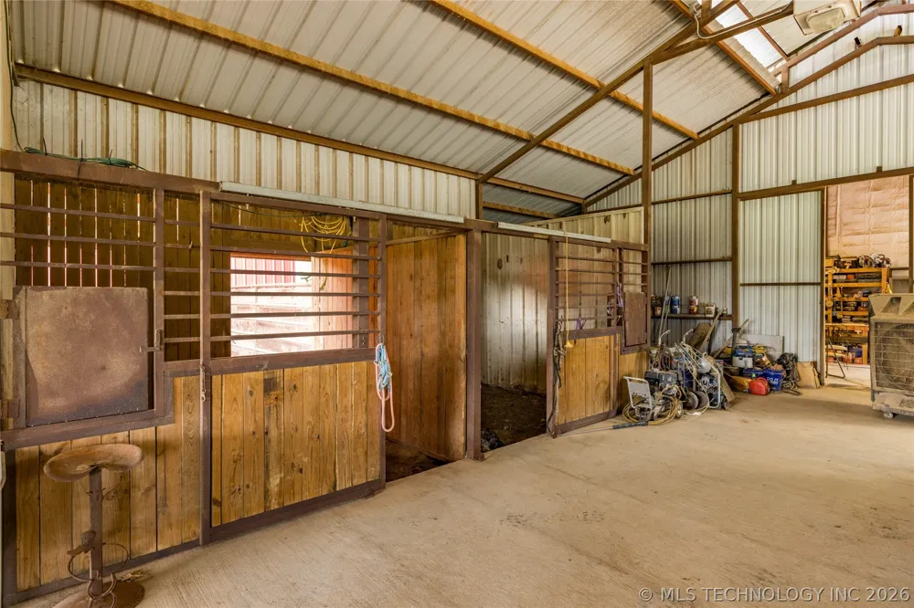 12717 S Chisolm Caddo, OK 74729