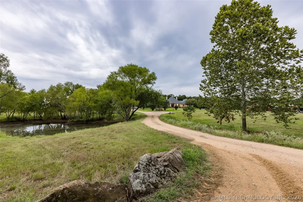 12717 S Chisolm Caddo, OK 74729