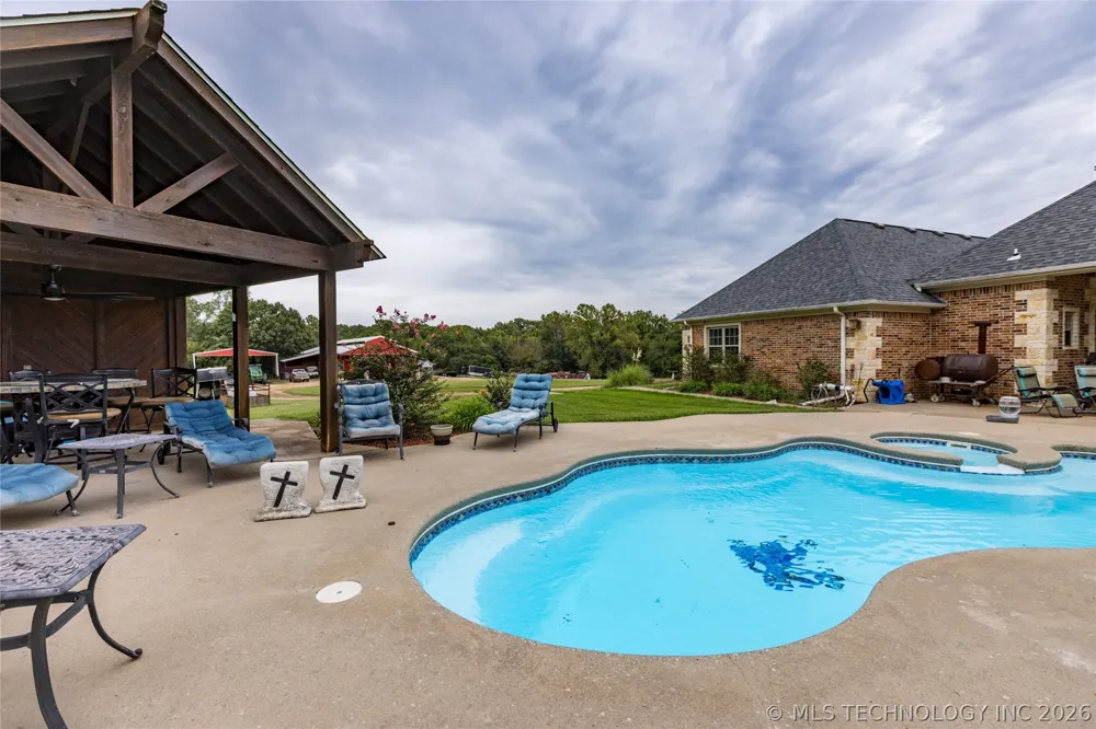 12717 S Chisolm Caddo, OK 74729