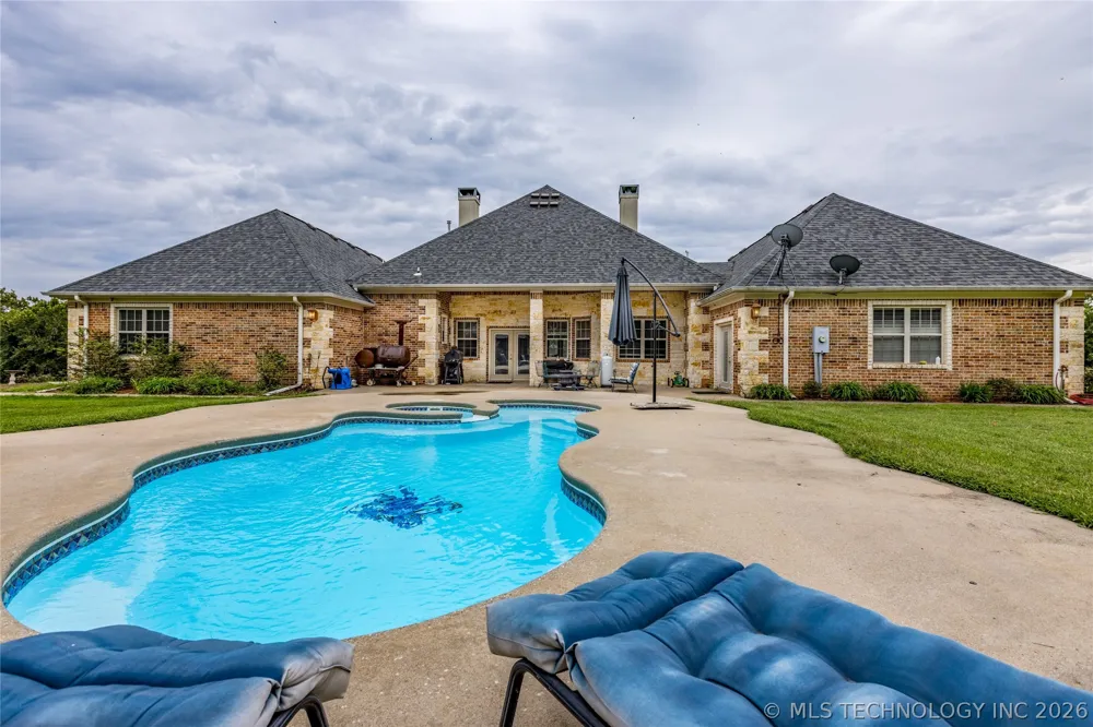 12717 S Chisolm Caddo, OK 74729