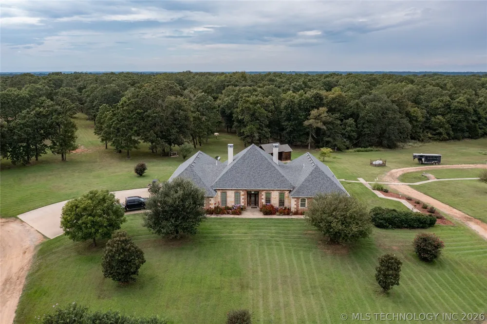12717 S Chisolm Caddo, OK 74729