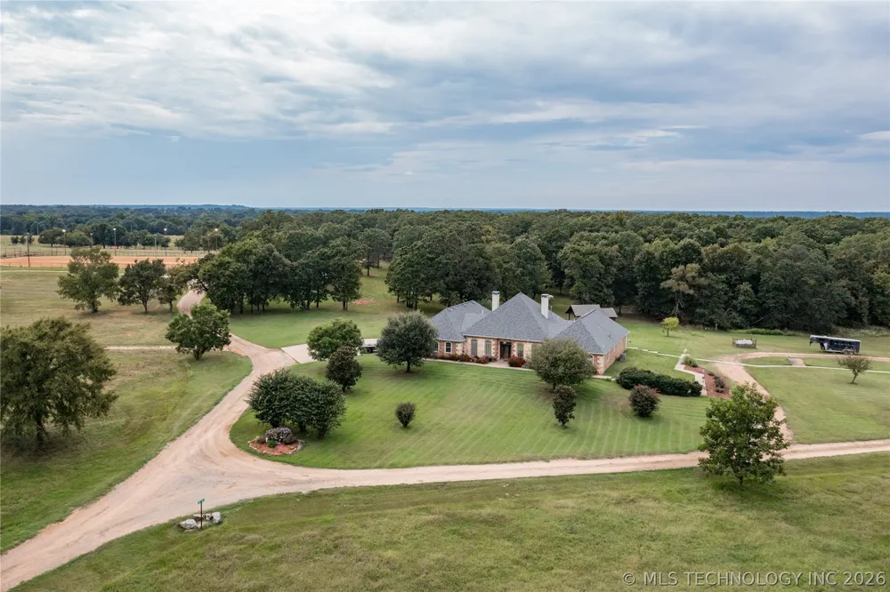 12717 S Chisolm Caddo, OK 74729