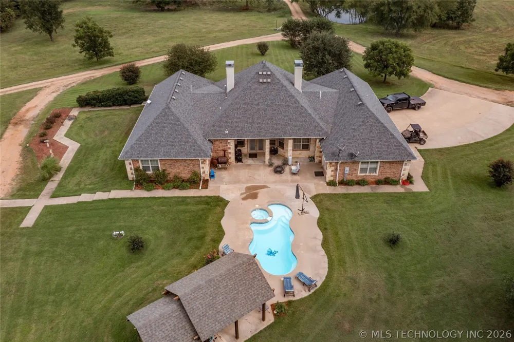12717 S Chisolm Caddo, OK 74729