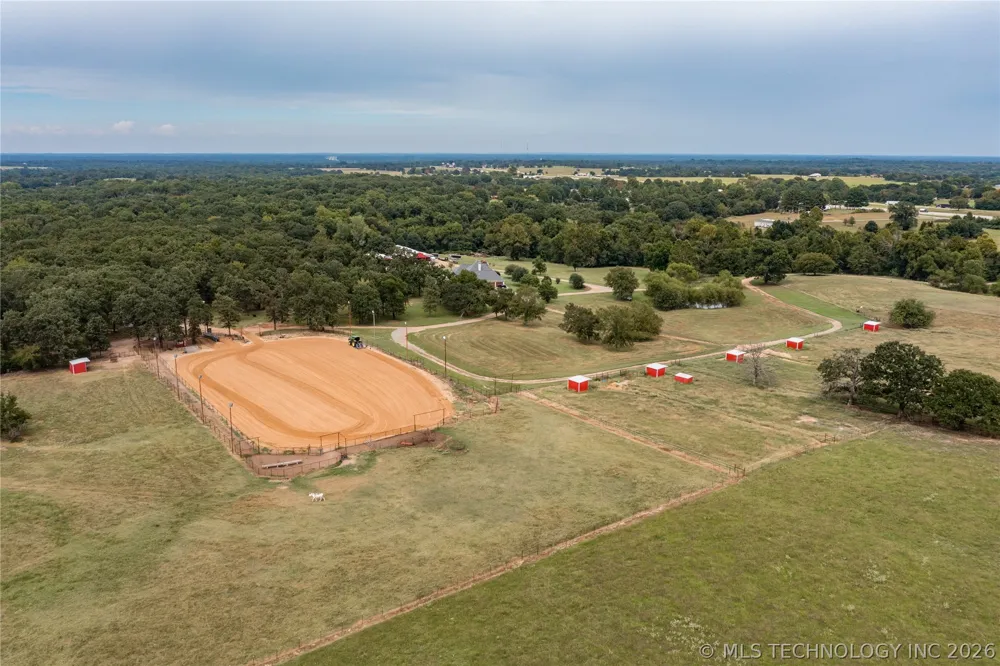 12717 S Chisolm Caddo, OK 74729