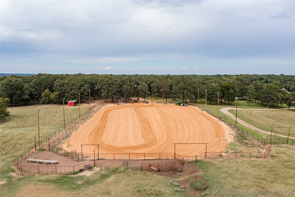 12717 S Chisolm Caddo, OK 74729