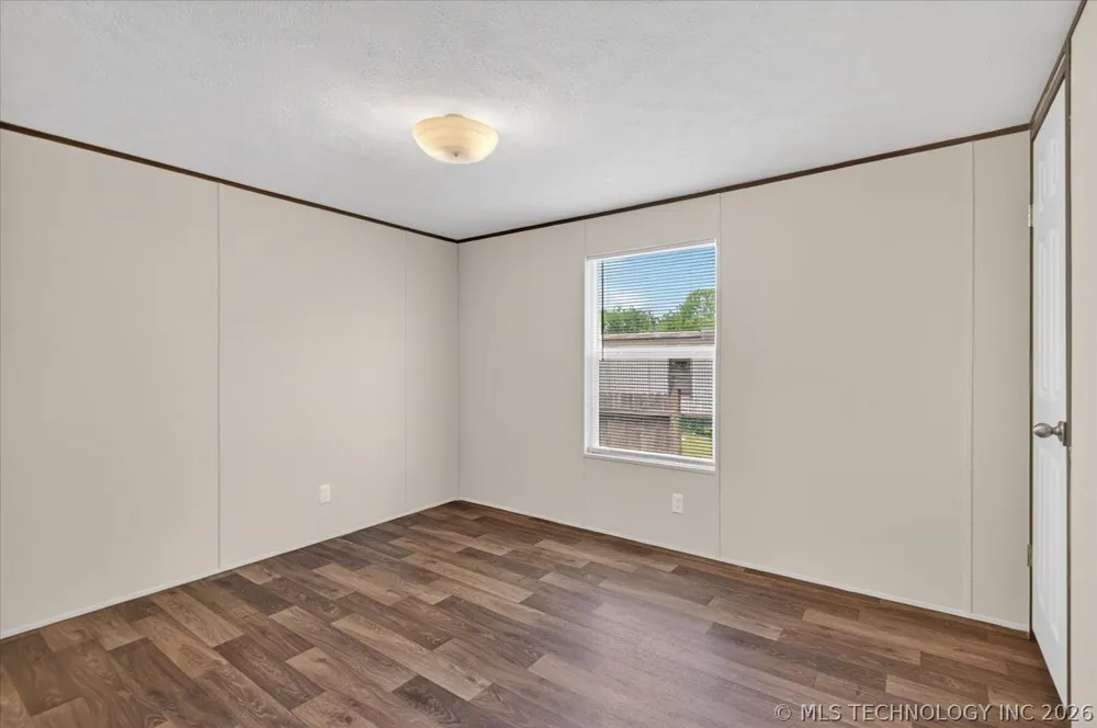306 W Cherokee Street Delaware, OK 74027