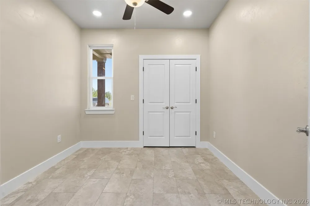 6064 Slim Pickens Lane Marietta, OK 73448
