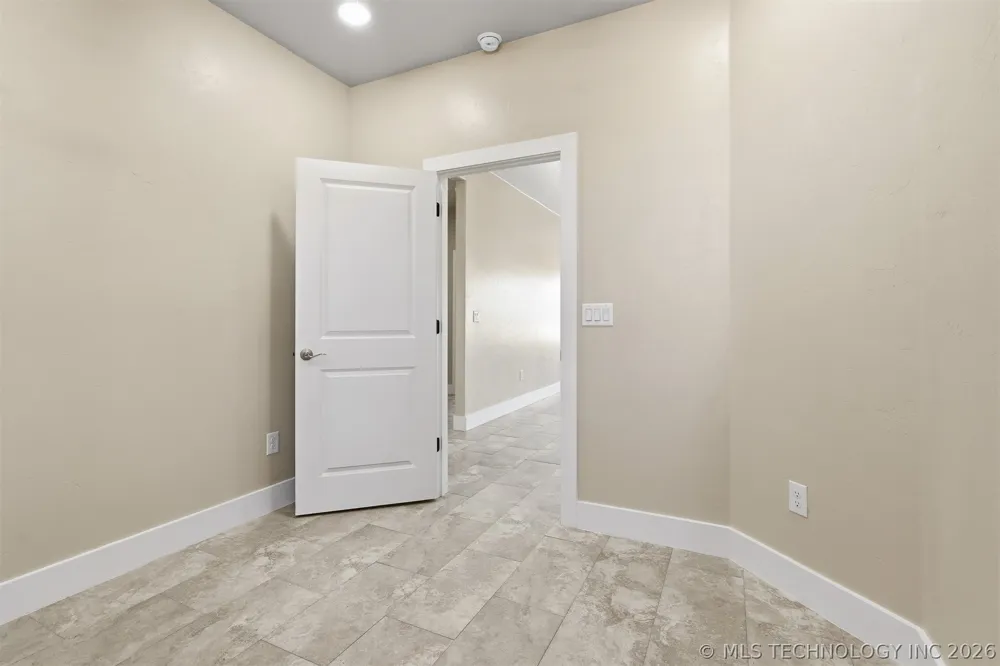 6064 Slim Pickens Lane Marietta, OK 73448