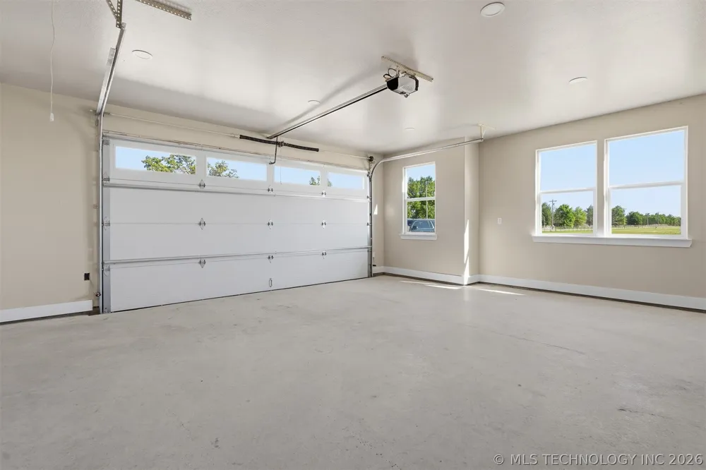 6064 Slim Pickens Lane Marietta, OK 73448