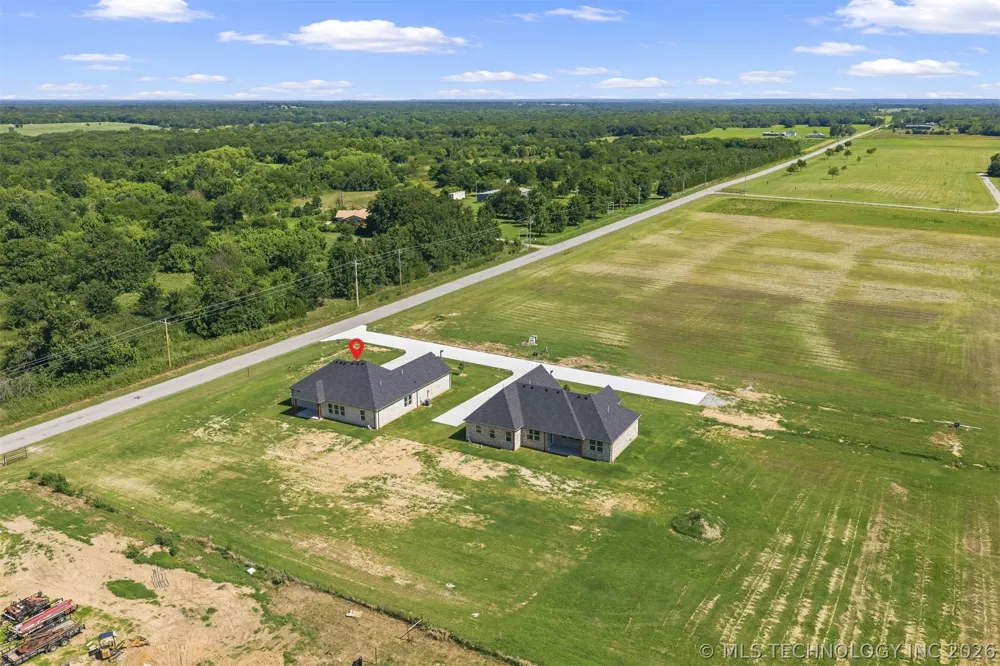 6064 Slim Pickens Lane Marietta, OK 73448