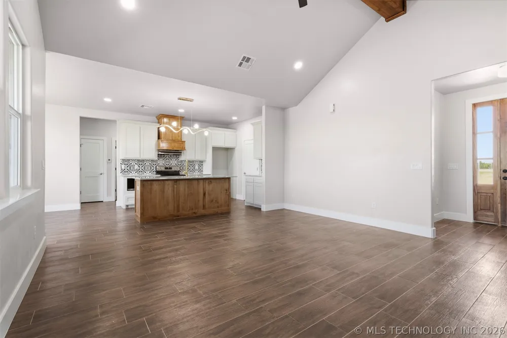 6146 Slim Pickens Lane Marietta, OK 73448