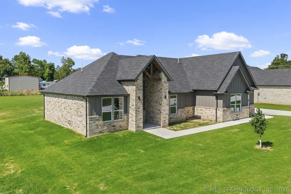 6146 Slim Pickens Lane Marietta, OK 73448