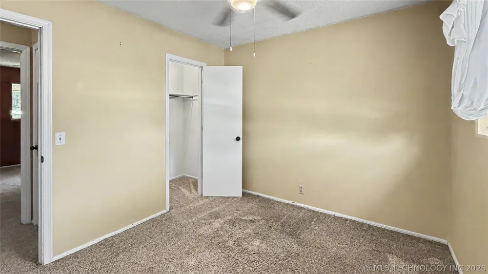 408 S Osage Street Grove, OK 74344