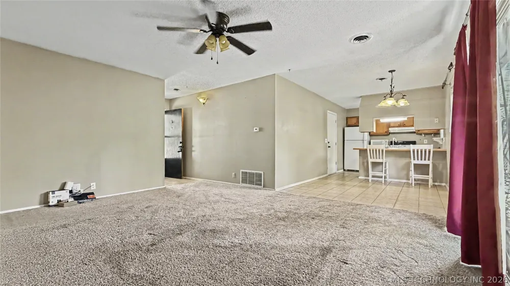 408 S Osage Street Grove, OK 74344